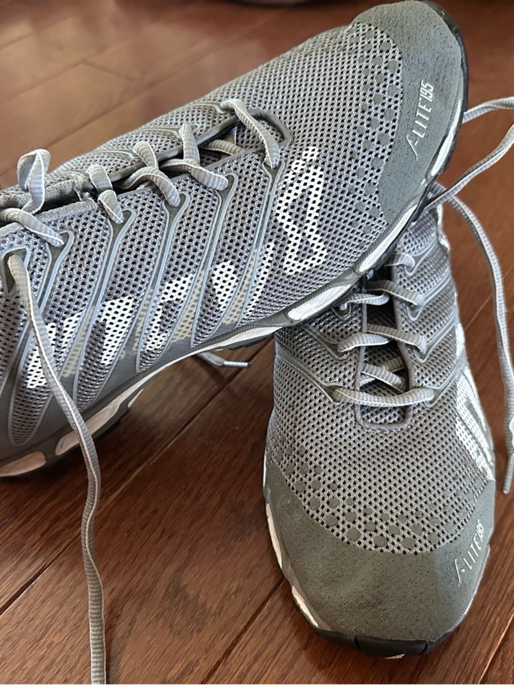 Lightweight Gray Mesh Cross Training Running Sneakers